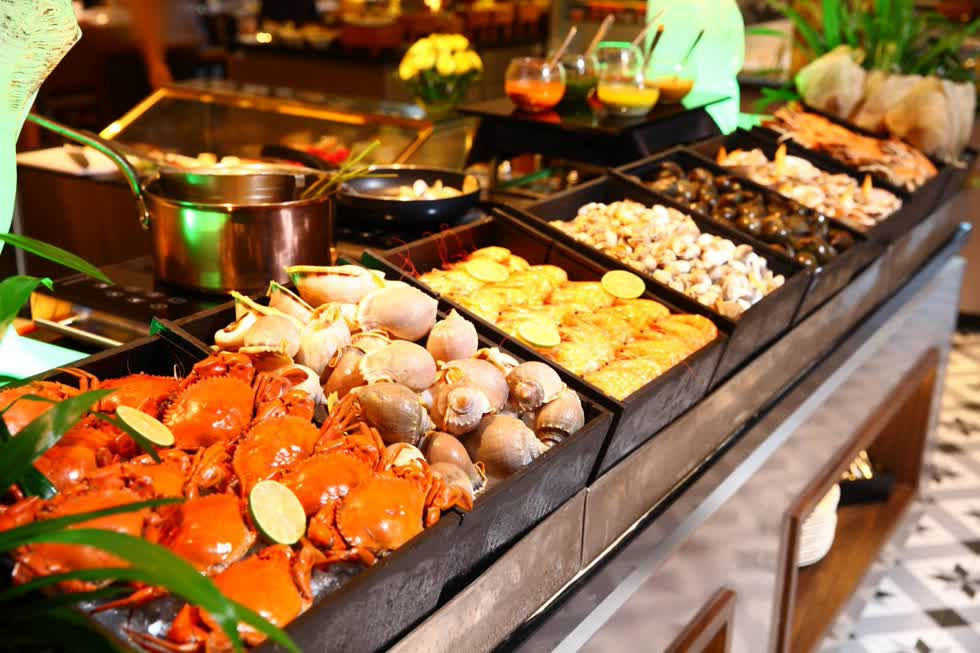 Đây là những điểm buffet đẳng cấp 5 sao tại Sài Gòn, bạn nên đến một lần trong đời