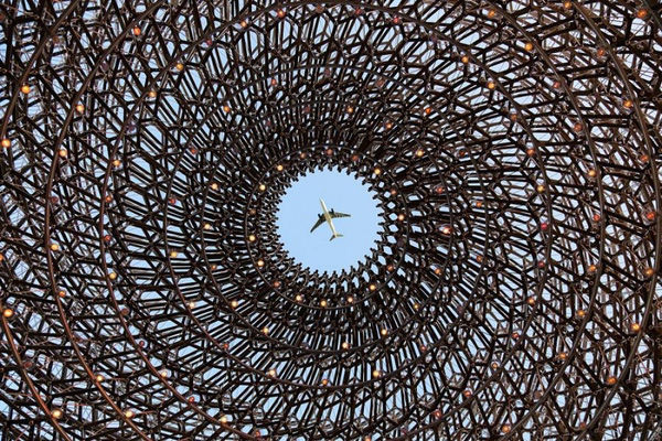 The Hive, một ý tưởng nhà ở tạm được thiết kế bởi Wolfgang Buttress, trưng bày tại Milan Expo 2015. Ảnh: Brightside