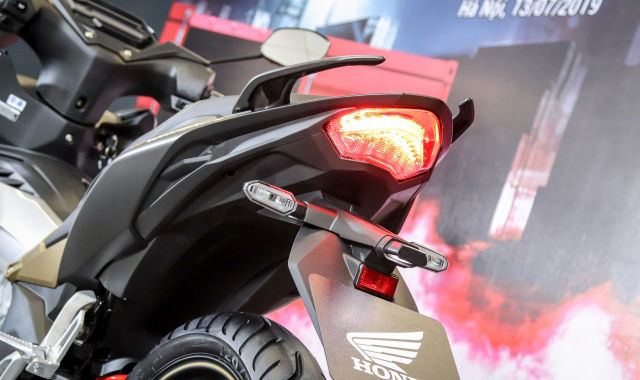 Giá xe máy Honda Winner X 150 tháng 10/2019: Ổn định từ 46 - 49,5 triệu đồng