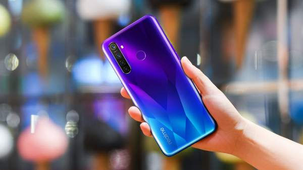 Realme 5 và 5 Pro lên kệ từ 4/10, giá khởi điểm 3.99 triệu đồng