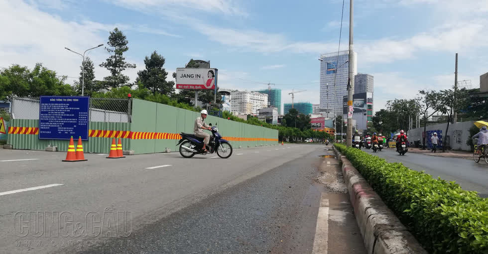 Bắt đầu giải cứu 'rốn ngập' Nguyễn Hữu Cảnh