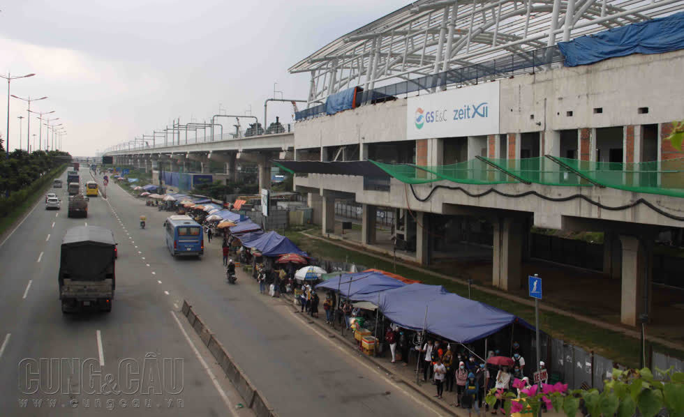               Nhiều nhà ga của tuyến Metro trùng với dự án mở rộng Xa Lộ Hà Nội.        