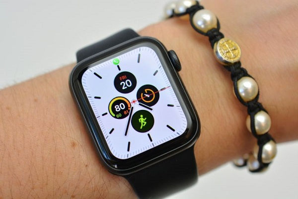 Bạn đã biết cách đeo Apple Watch để phát huy hết các tính năng?
