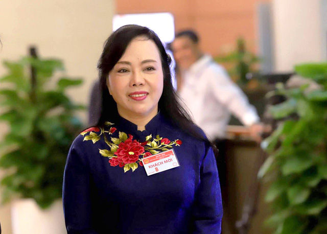  Bộ trưởng Bộ Y tế Nguyễn Thị Kim Tiến.