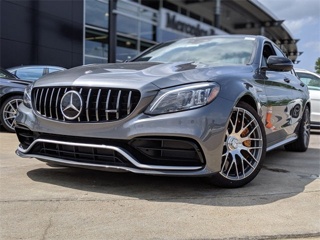 2Mercedes-Benz C-Class 2019