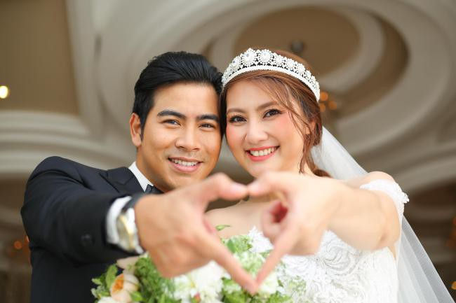 Ngọc Lan xác nhận chia tay Thanh Bình sau 3 năm kết hôn.