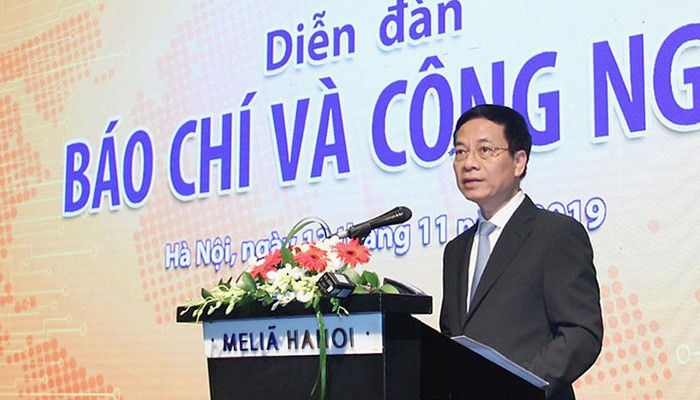 Bộ trưởng Bộ Thông tin và Truyền thông Nguyễn Mạnh Hùng phát biểu tại Diễn đàn “Báo chí và Công nghệ” được tổ chức ngày 13/11 tại Hà Nội.