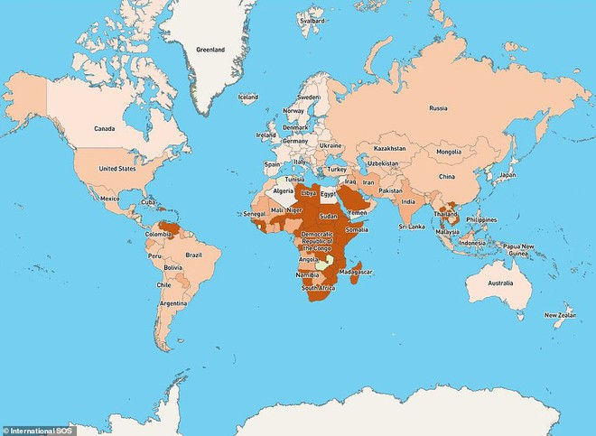 Bản đồ phân loại các quốc gia theo rủi ro an toàn đường bộ, với màu hồng nhạt là rủi ro thấp nhất và nâu đậm là cao nhất. Ảnh: International SOS.