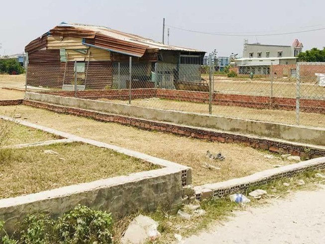 Nhiều sai phạm về đất đai, xây dựng trái phép ở huyện Bình Chánh vẫn đang tái diễn. 
