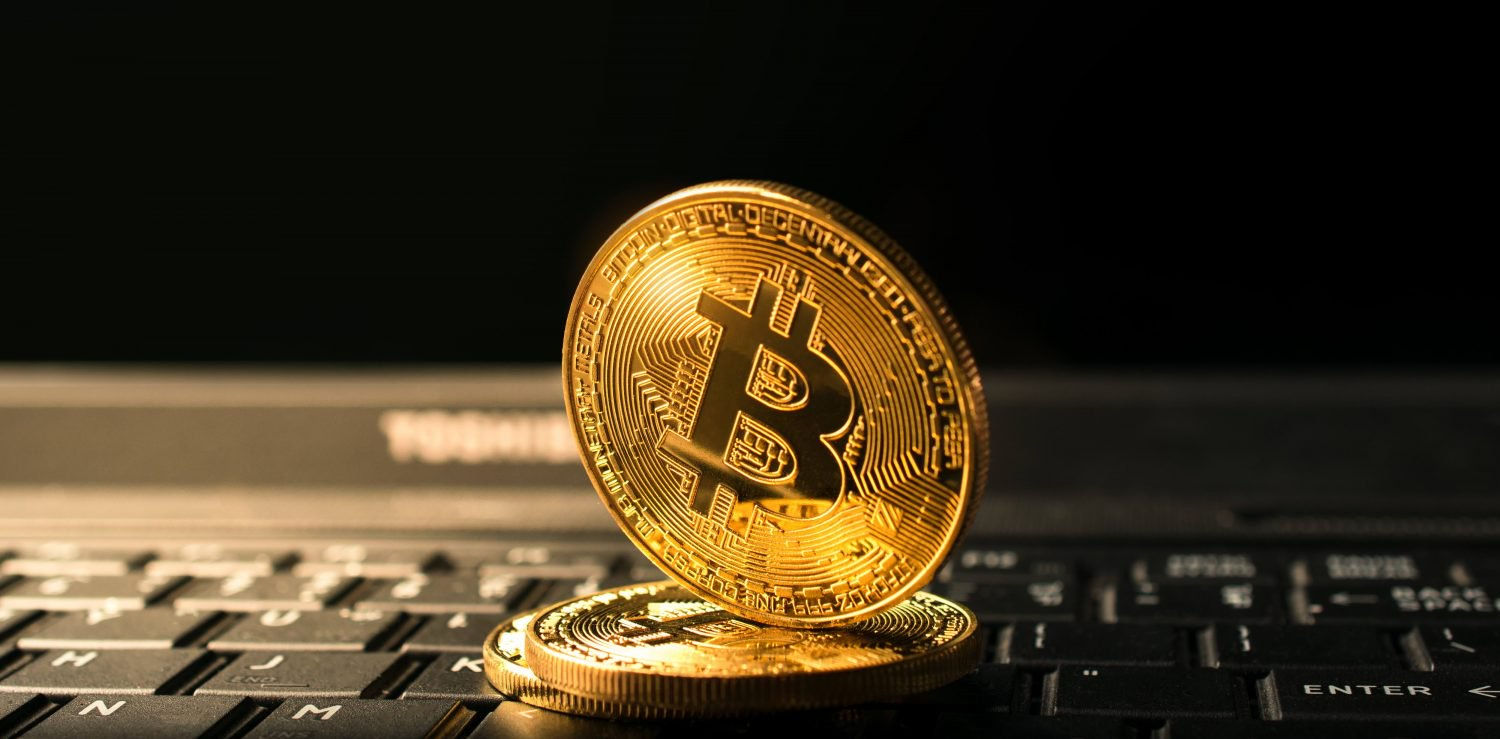 Giá tiền ảo hôm nay 12/12: Bitcoin giảm xuống gần đáy 8 tháng