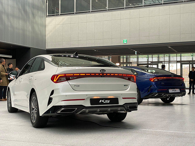 Kia Optima sẽ bị 