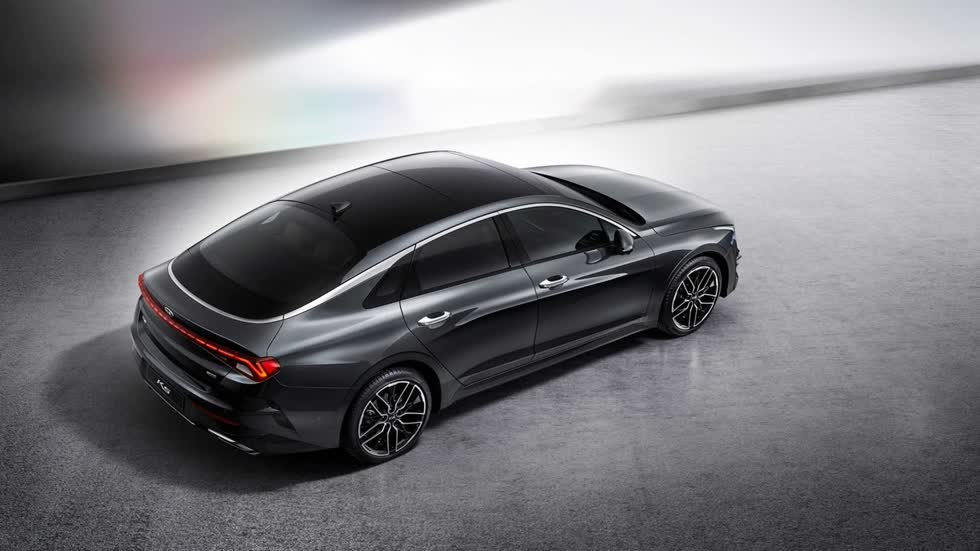 Kia Optima sẽ bị 