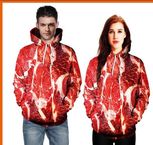 Mẫu áo khoác in hình thịt lợn đang được rao bán trên mạng.