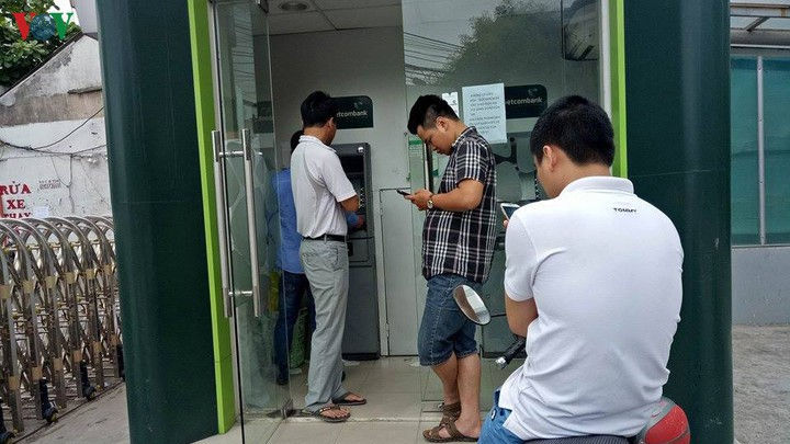  Đảm bảo ATM không quá tải và hết tiền trong dịp Tết Nguyên đán.