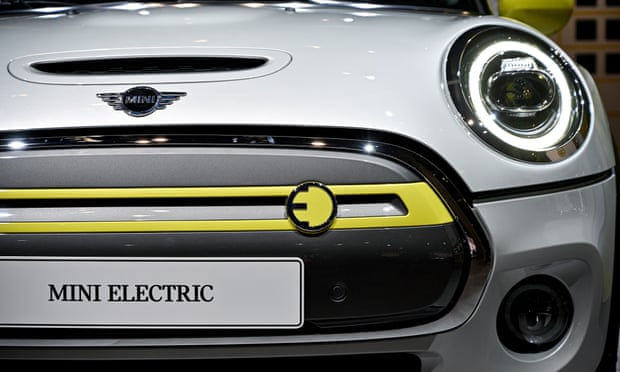 Dòng xe điện đầu tiên của BMW – chiếc Mini, sẽ được chế tạo tạo Oxford, và chính thức được bày bán vào tháng 3. 