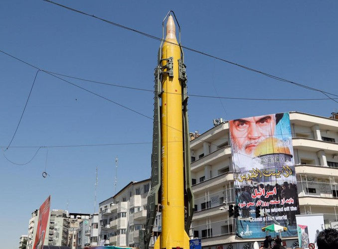  Tuy nhiên nếu loại tên lửa Shahab-3 này trang bị đầu đạn hạt nhân thì mọi sai số đều vô nghĩa do sức công phá của chúng cực kỳ lớn.