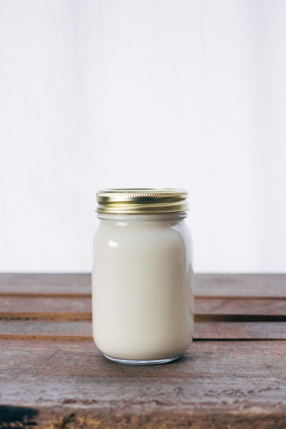 Uống sữa đậu nành không đường giúp giảm cân hiệu quả. Ảnh: Pexels. 