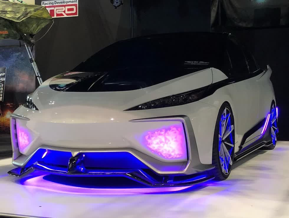 Toyota Ambivalent “RD” Prius PHV là một trong những mẫu xe nổi bật nhất tại Tokyo Auto Salon 2020