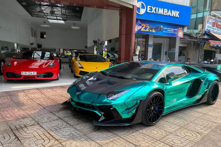 Lamborghini Aventador doc nhat Viet Nam chia tay dai gia Vung Tau