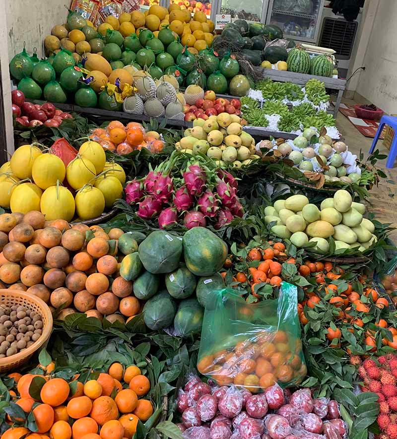 Hiện, các loại trái cây đều tăng giá, tăng thêm 5.000-10.000 đồng/kg mỗi loại.