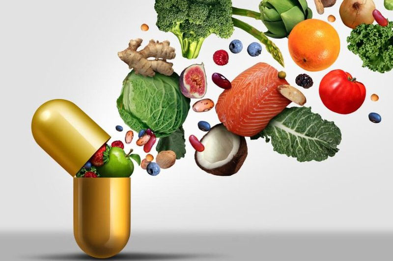 Vitamin và khoáng chất tuy chỉ chiếm một lượng nhỏ nhưng lại đóng vai trò rất lớn đối với quá trình tăng sức đề kháng cho người cao tuổi.