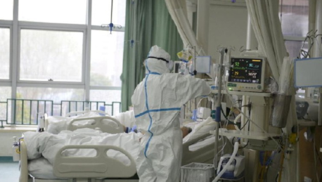   Hơn 5.900 bệnh nhân mắc covid-19 được xuất viện tại Trung Quốc (Ảnh: Reuters)  