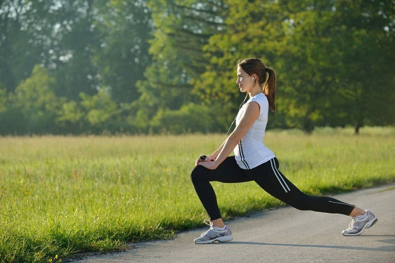 Tập thể dục đều đặn có thể giảm các nguy cơ trong thời kỳ hồi xuân.