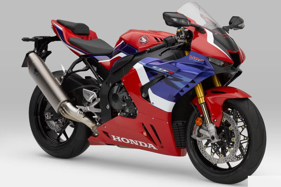 Honda CBR1000RR-R (5)