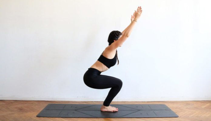 6 bài tập yoga đánh bay mỡ thừa dễ thực hiện tại nhà