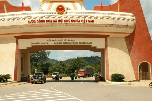 Cửa khẩu Lao Bảo giữa Việt Nam và Lào.