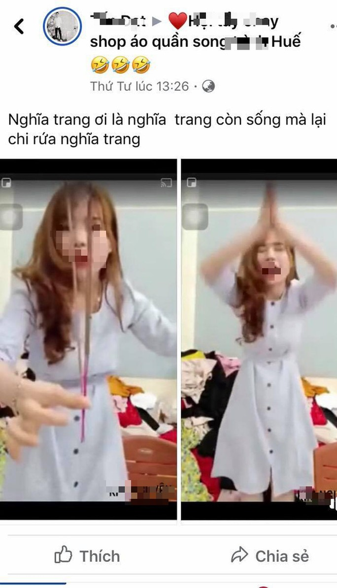   Đoạn clip do dân mạng dẫn lại livestream 2 chị em Trình - Nghĩa thắp hương 