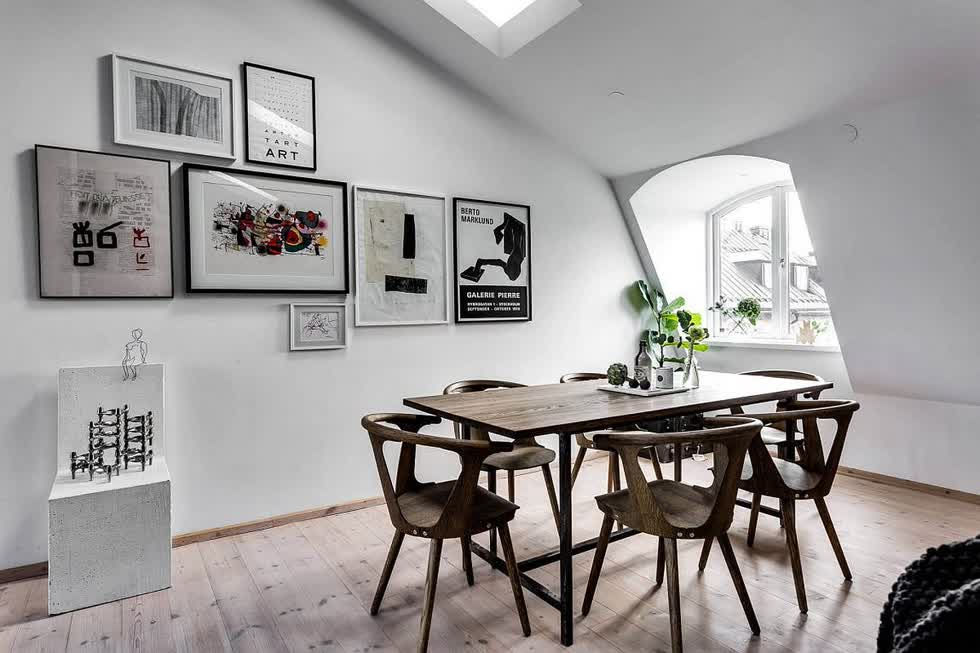 Biến khu vực ăn uống trong căn hộ nhỏ với phong cách Scandinavia thành khu vực trưng bày.