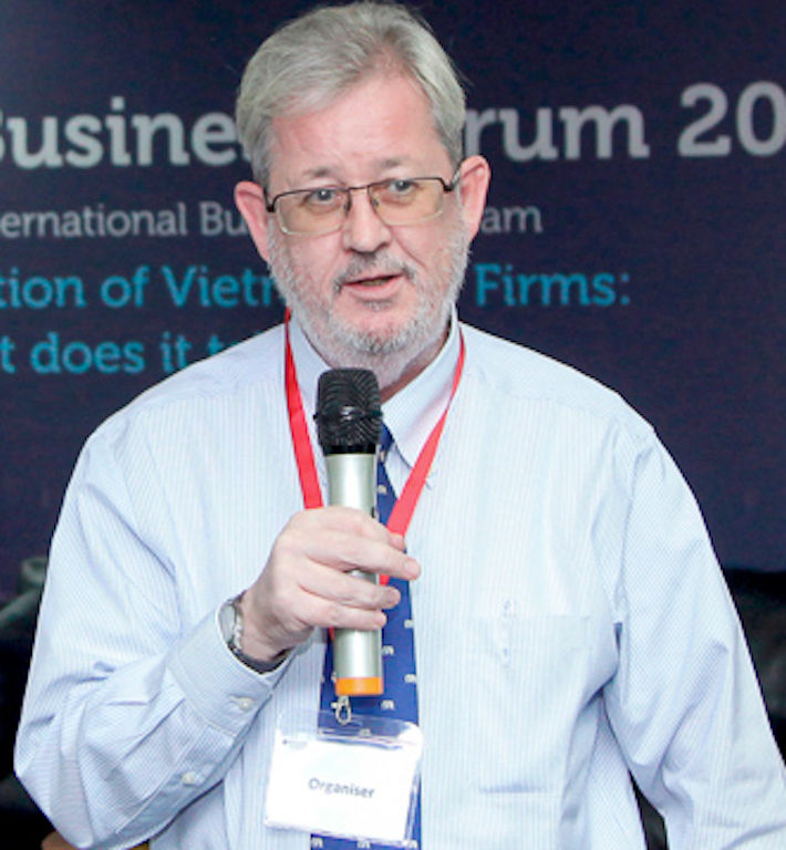 Tiến sĩ John Walsh, Chủ nhiệm bộ môn Kinh doanh Quốc tế, khoa Kinh doanh và Quản trị, Đại học RMIT Việt Nam.