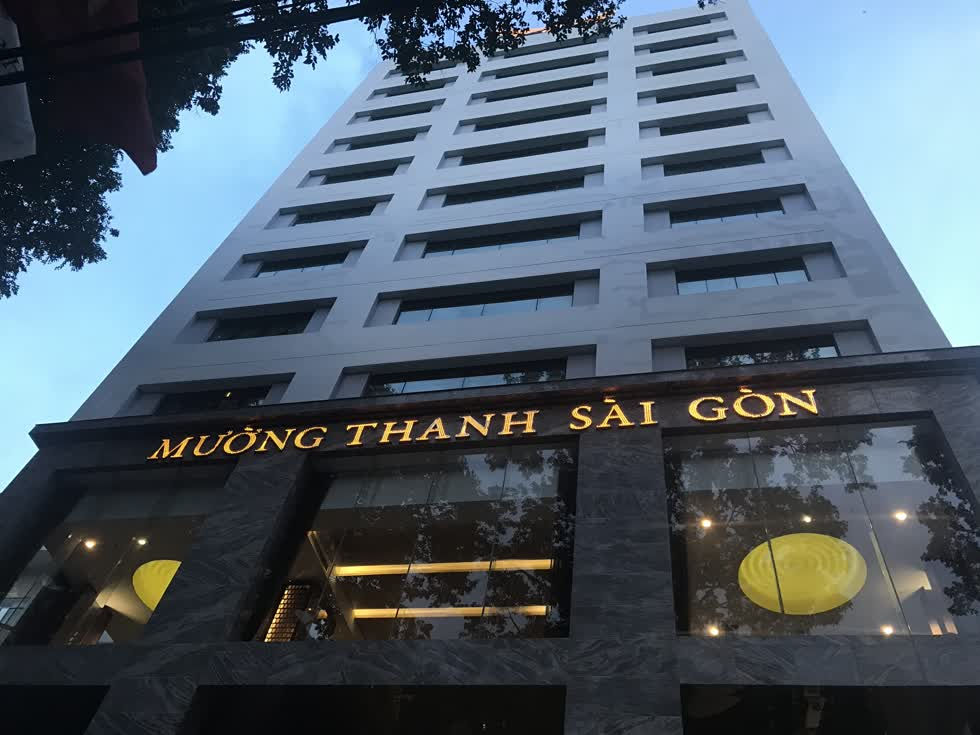 Khách sạn Mường Thanh Sài Gòn tại số 8A Mặc Đĩnh Chi, quận 1.