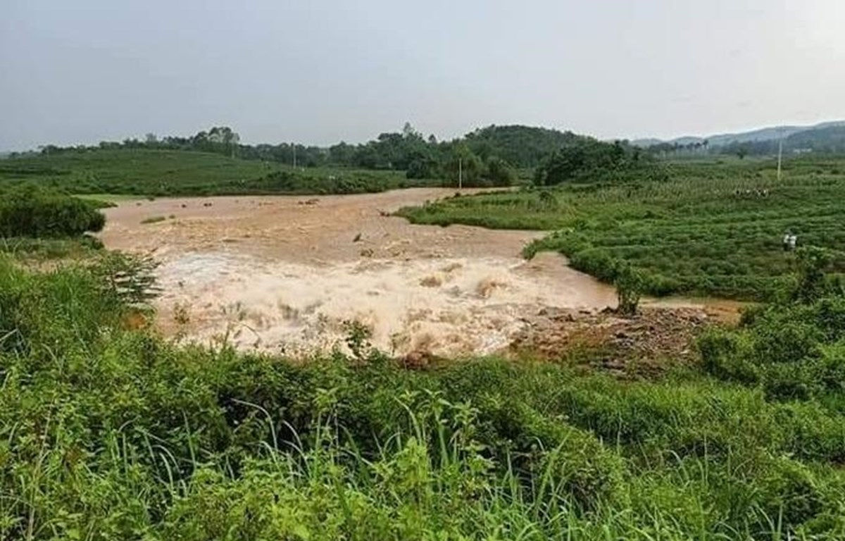 Vỡ đập thủy lợi Đầm Thìn, Phú Thọ