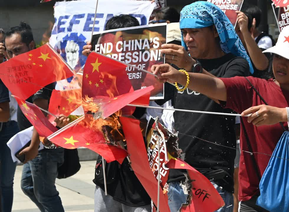 Người Phillipines  biểu tình phản đối Trung Quốc tại Manila ngày 18/6/2019.