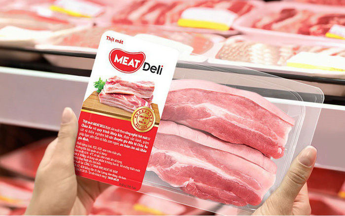 Người tiêu dùng Việt quen ăn thịt nóng và mới chỉ có một bộ phận nhỏ thực sự biết đến thịt mát. Ảnh: MML.