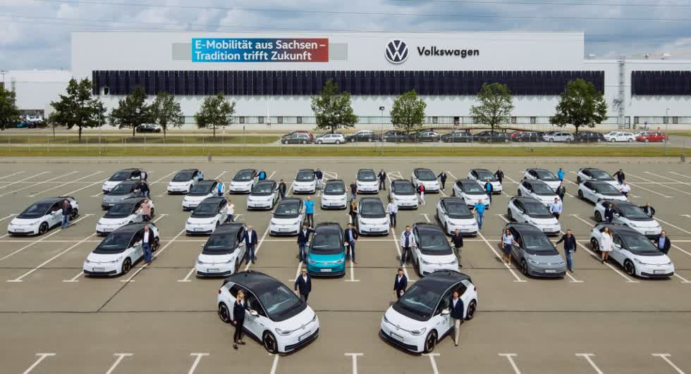 Volkswagen dùng 150 nhân viên chạy thử mẫu xe điện ID.3 EV trước khi đưa ra thị trường vào đầu tháng 9.