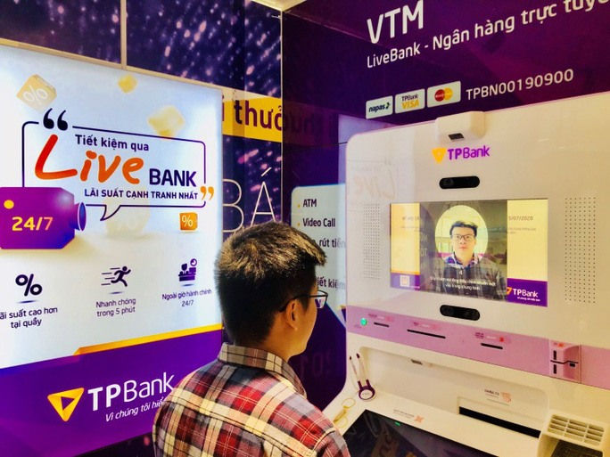 TPBank là nhà băng đầu tiên cho phép khách rút tiền bằng nhận diện khuôn mặt, không cần thẻ, không cần nhớ mật khẩu. Ảnh: TPB.