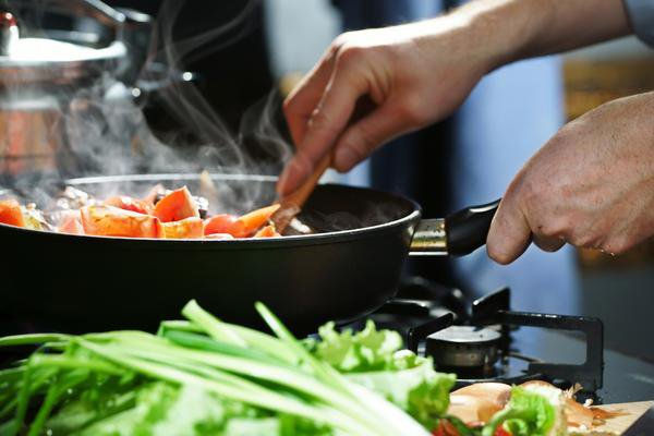 5 sai lầm khi nấu ăn gây hại cho sức khỏe  