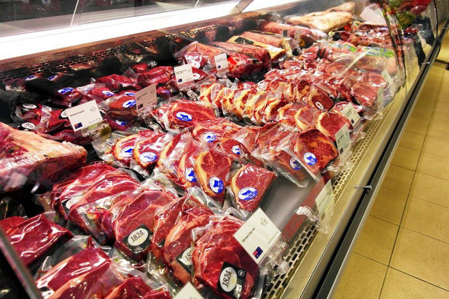   7 tháng đầu năm, có 130 doanh nghiệp Việt Nam nhập khẩu hơn 93.248 tấn thịt heo các loại, chủ yếu từ Canada, Đức, Ba Lan, Brazil, Mỹ, Tây Ban Nha và Liên bang Nga, tăng 223% so với cùng kỳ năm 2019.