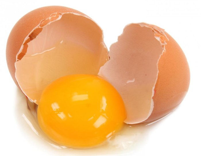 Đàn ông ăn trứng gà sống có tốt cho tinh trùng không?