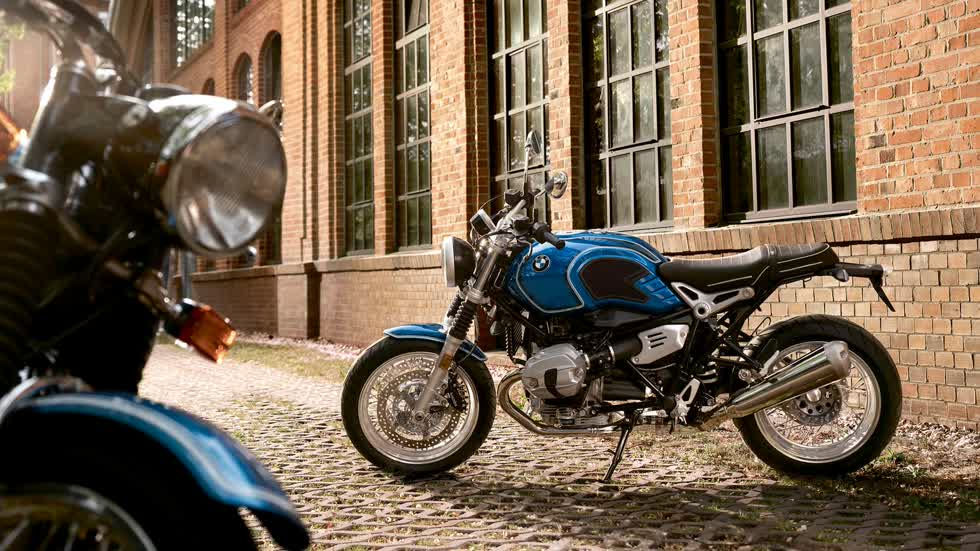 BMW R NineT 2020 có thiết kế cổ điển hơn.