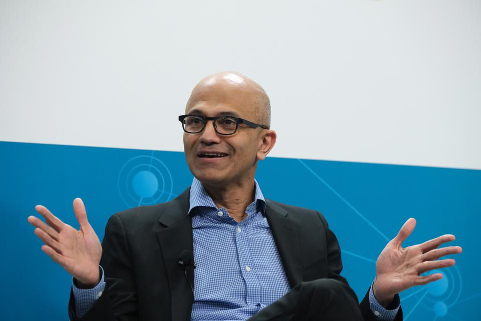    Microsoft, do CEO Satya Nadella dẫn đầu, đã hợp tác với Walmart để theo đuổi việc mua TikTok. Ảnh:Getty. 