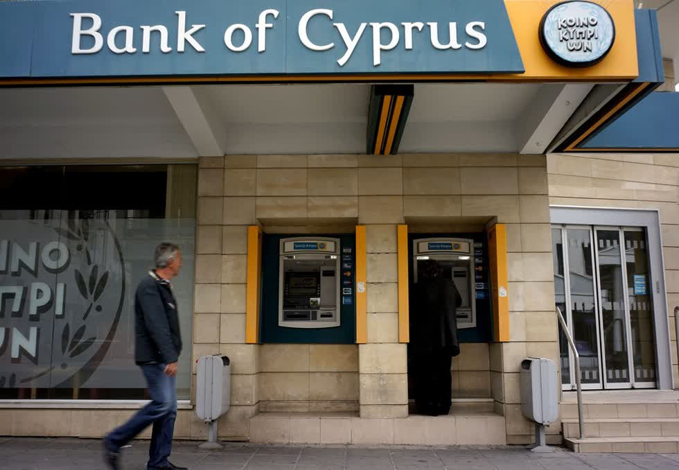 Cộng hòa Cyprus là một quốc đảo nằm ở vùng Địa Trung Hải, giáp với Thổ Nhĩ Kỳ, Syria và Lebanon. Cyprus gia nhập EU từ năm 2004, và sử dụng đồng euro từ năm 2008. Ảnh: Getty.