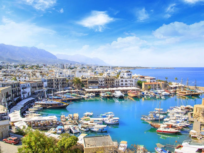 Bên cạnh ngành du lịch và xuất khẩu nông sản, Cyprus còn được biết đến như một 