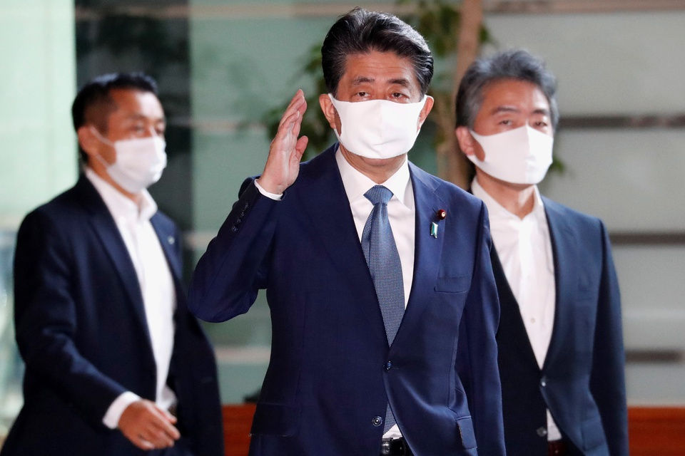 Tôn chỉ 'làm việc hay chết' đẩy Thủ tướng Abe đến giới hạn từ chức