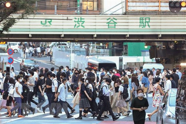 Người dân di chuyển trên đường phố tại Tokyo, Nhật Bản, ngày 20/8/2020. Nguồn: TTXVN.
