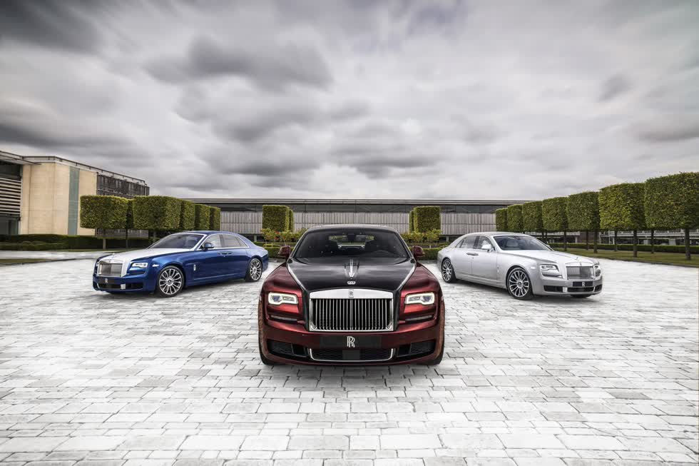 Rolls-Royce tung mẫu xe giá đắt hơn ngôi nhà ở Anh, để bán cho người giàu 