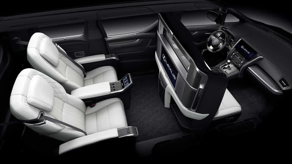 Lexus mở bán mẫu xe LM 4 siêu sang, giá lên đến 215.000 USD tại Trung Quốc
